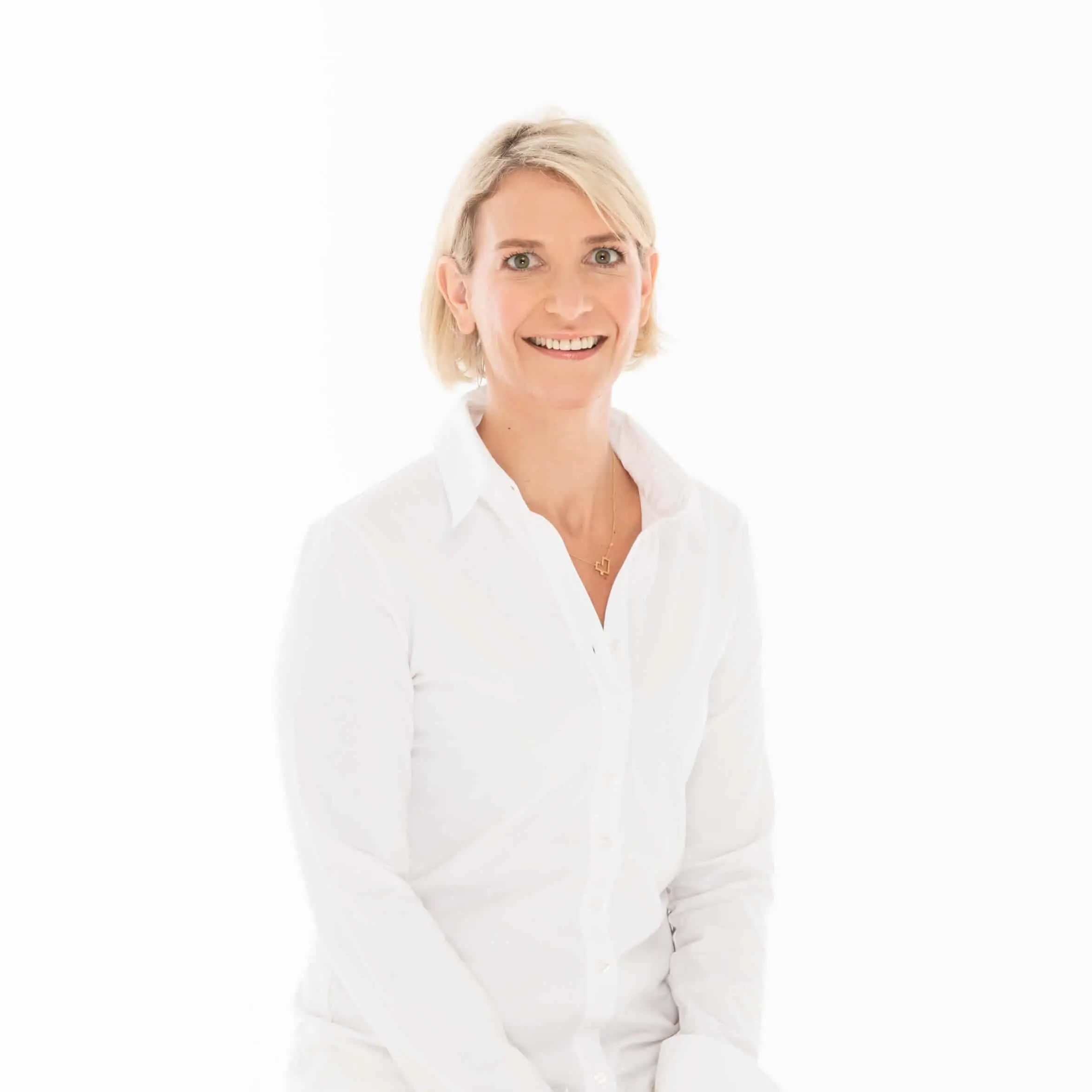 Dr Agnes Paediatric Dentist dubai Dr Agnes Paediatric Dentist dubai